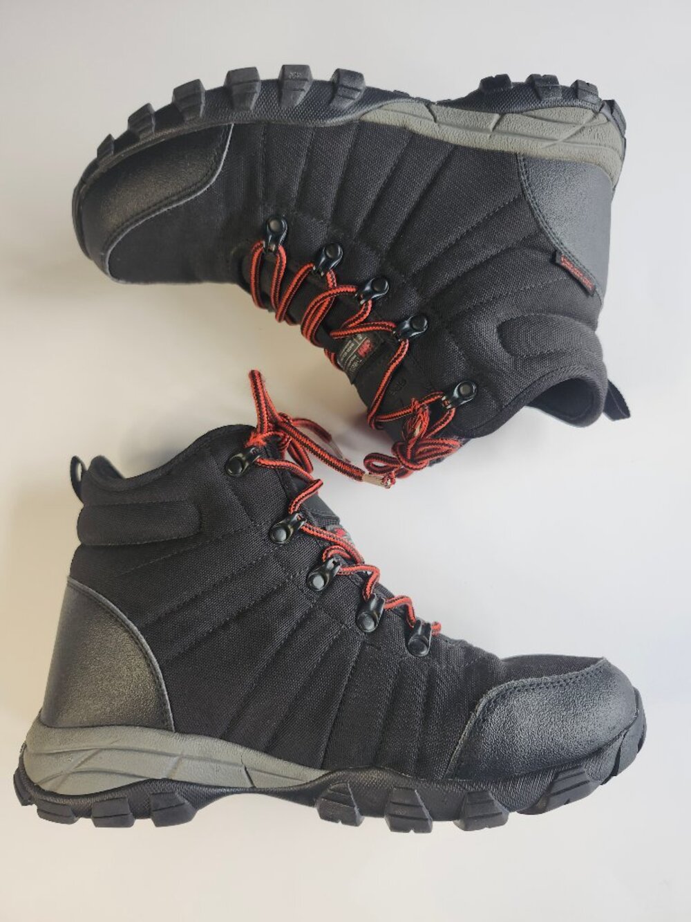 Ozark Trail Black Waterproof Outdoor Hiking Boots 3M 200g Thinsulate